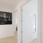 Skyline Apartment *